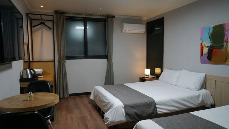 Hotel Tong Yeondong Jeju