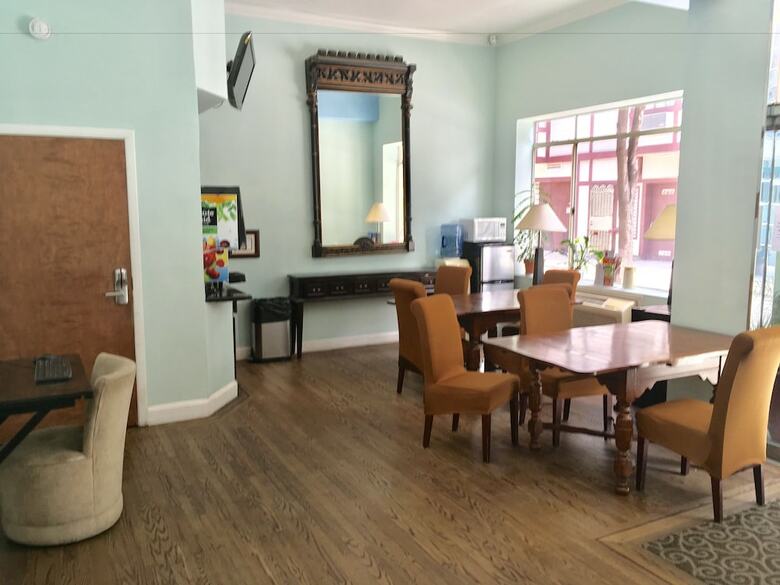 Hotel Americas Best Value Inn & Suites Soma