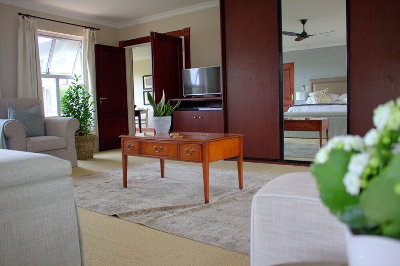Apartamentos Wild Olive Executive Suite