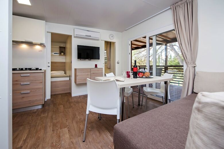 Mediteran Kamp Mobile Homes In Camping Porton Biondi
