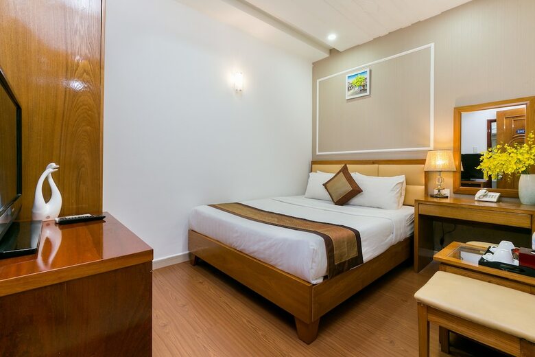 Symphony Hotel