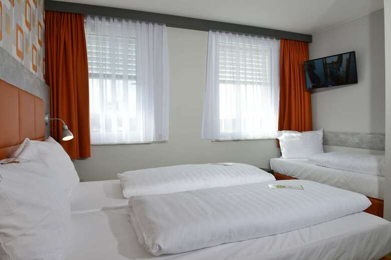 Sleepysleepy Hotel Gie�en