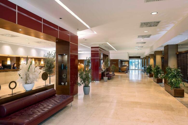 Hotel Moxy Vienna Airport