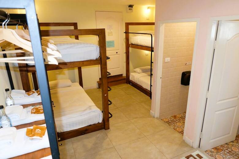 Hotel Siri Poshtel Bangkok