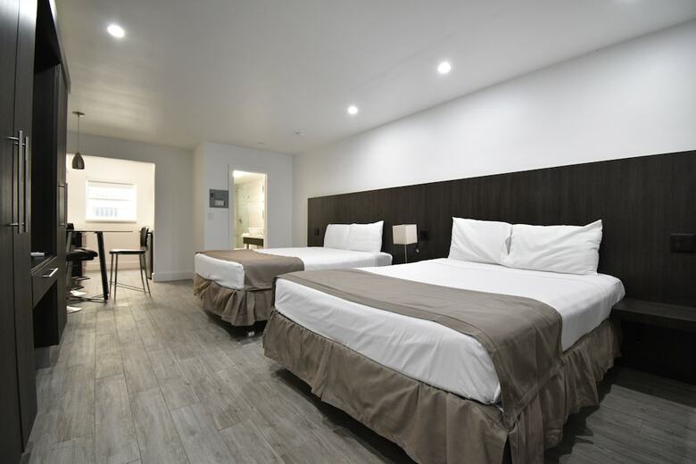Apartamentos Harding Beach Suites