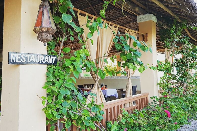 Hotel Khulala Ocean Blue