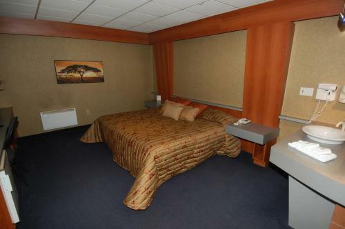 Le Capri Motel Et Suites