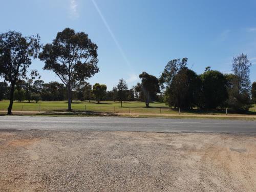 Barooga Golf View Motel