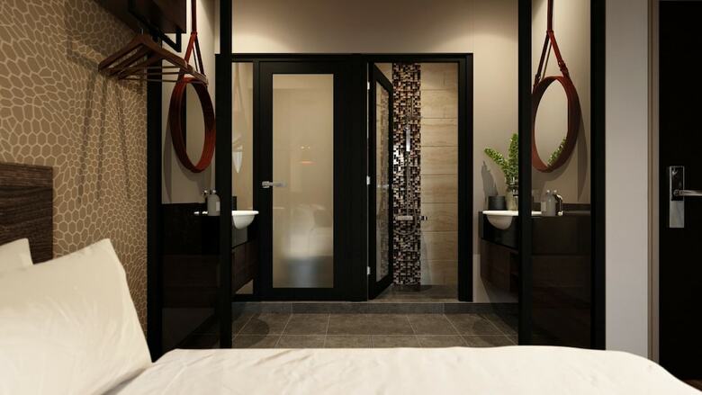 The Square Hotel