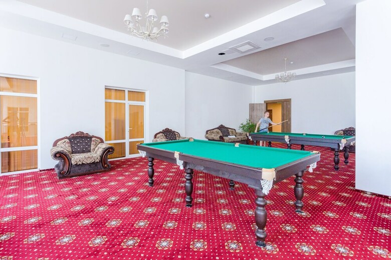 Hotel Sunmarinn Resort