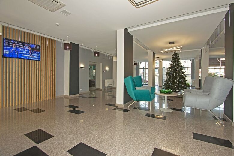 Hotel Sunmarinn Resort