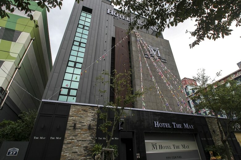 Hotel The May