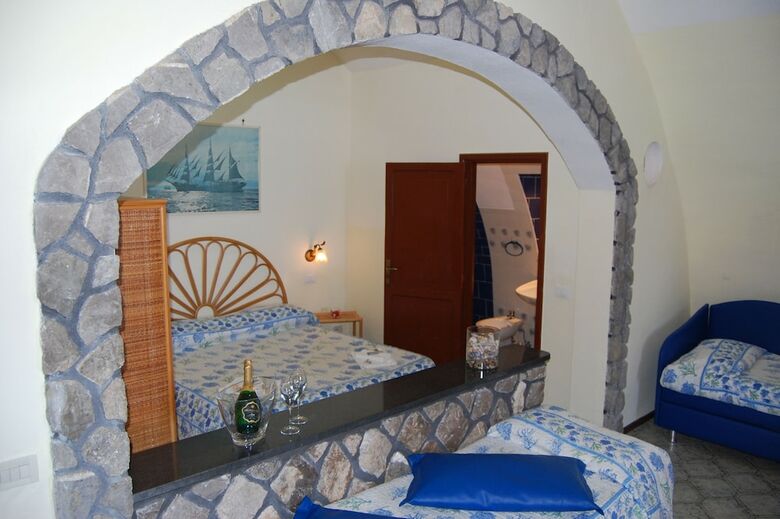Hotel Marina Del Cantone Chalet