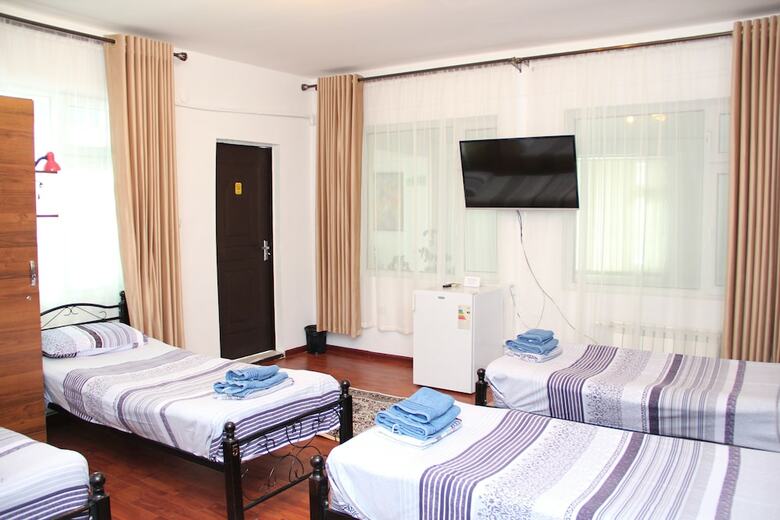 Hotel Anvar's Guests