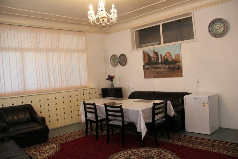 Hotel Anvar's Guests