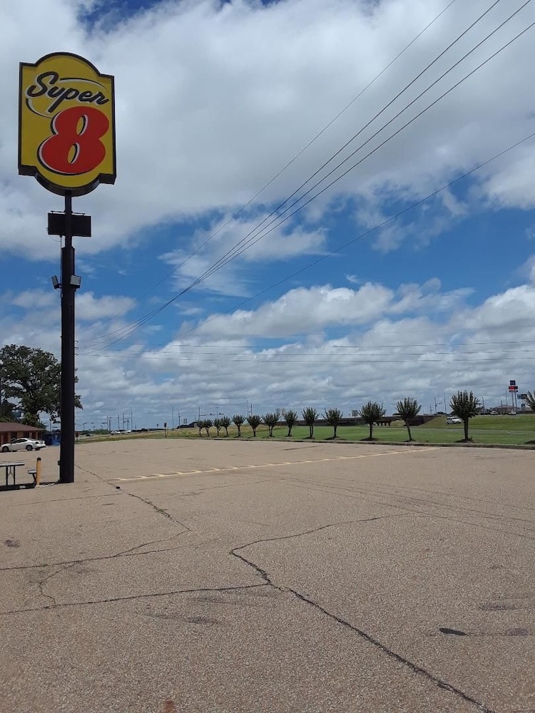 Motel Super 8 By Wyndham Mt. Pleasant Tx