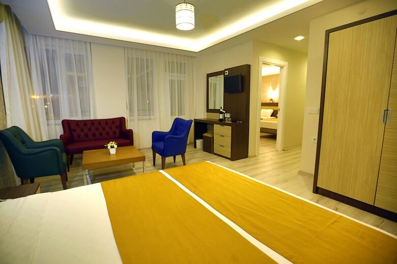 Enki Hotel