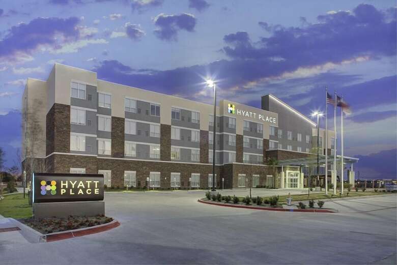 Hotel Hyatt Place Dallas / The Colony