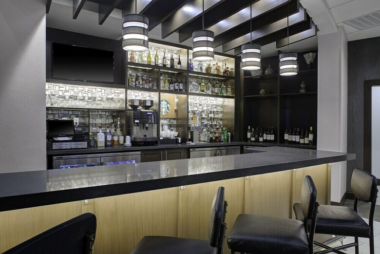 Hotel Hyatt Place Dallas / The Colony