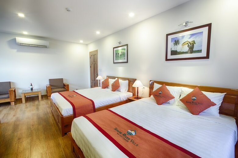 Hotel Serene River Villa