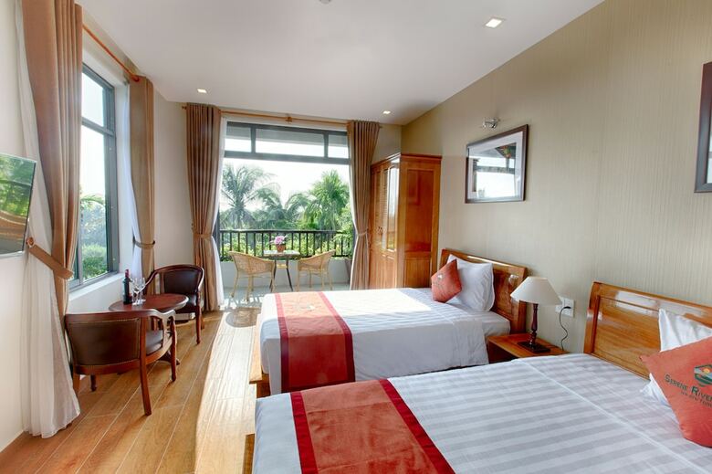 Hotel Serene River Villa