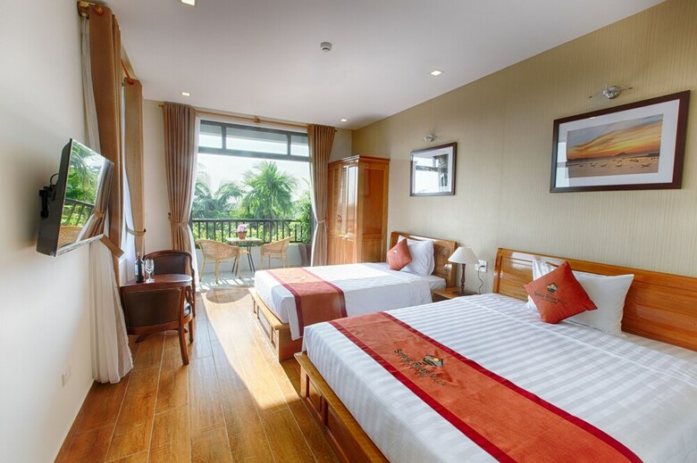 Hotel Serene River Villa