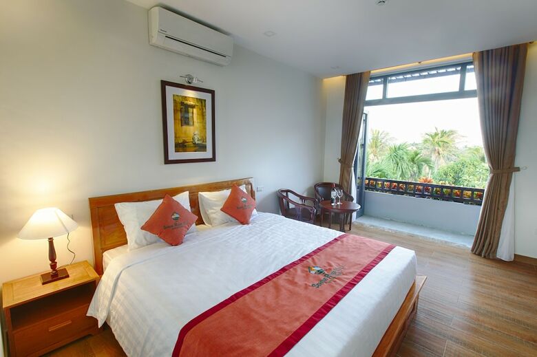 Hotel Serene River Villa