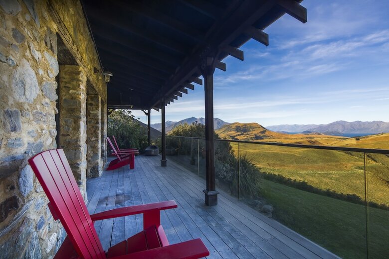 Posada Mahu Whenua