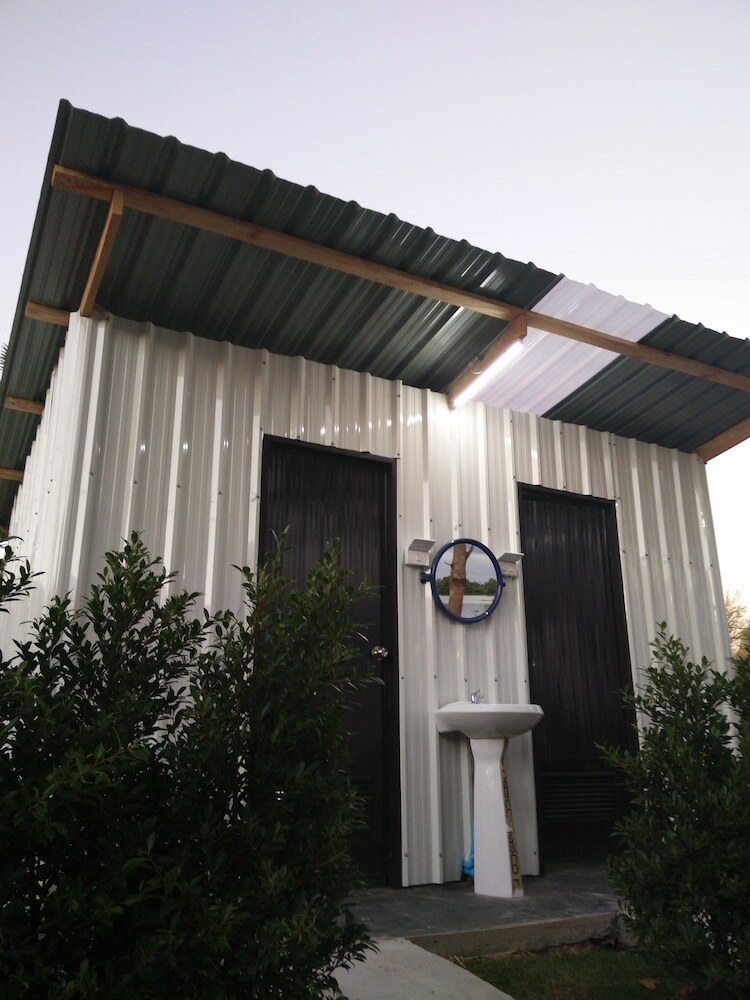 Hotel Bluemoon Riverside Resort