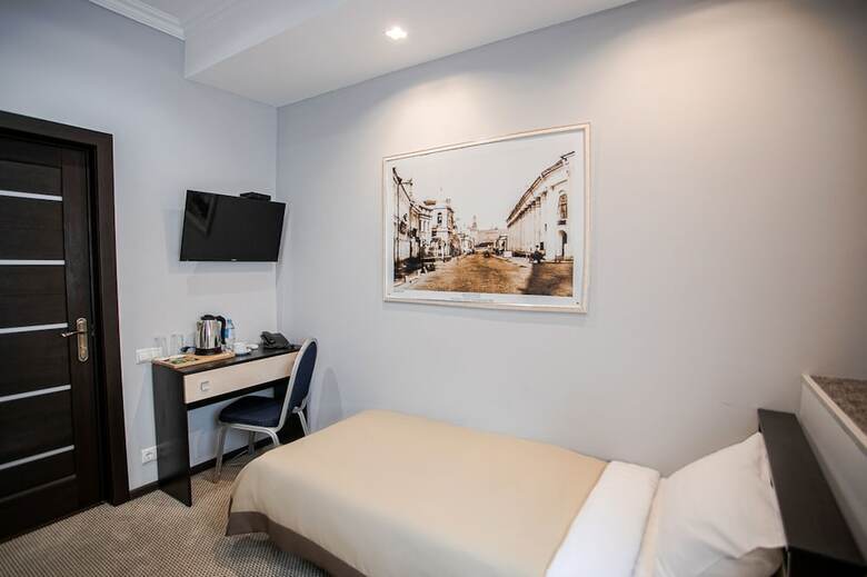 Hanzer Hotel