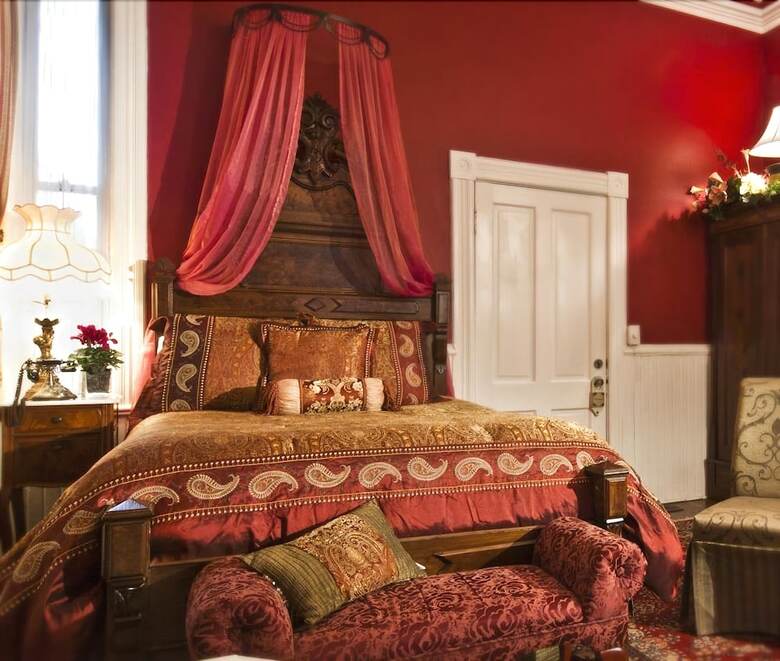 Mcmillan Inn Bed And Breakfast