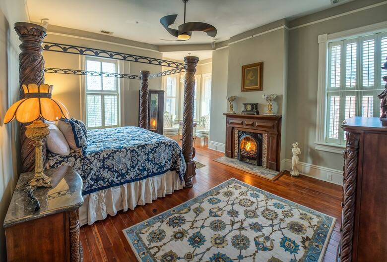 Mcmillan Inn Bed And Breakfast