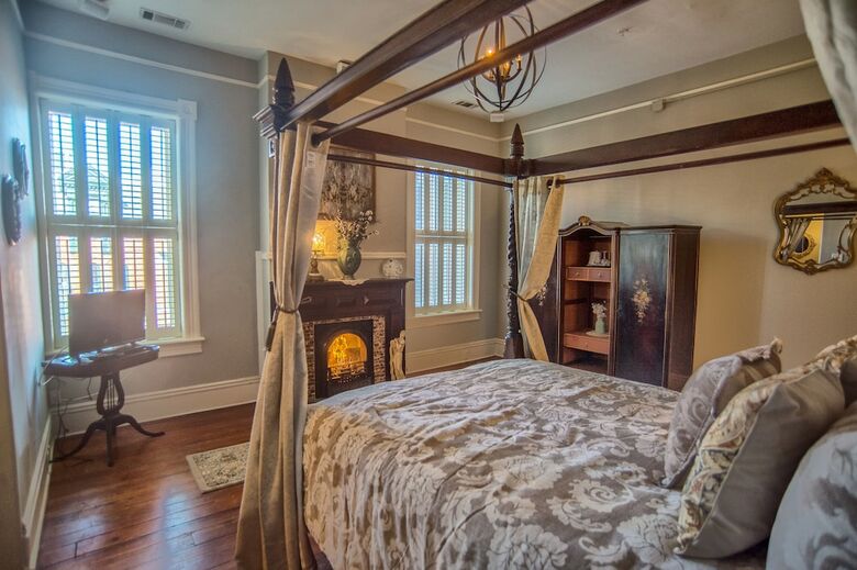 Mcmillan Inn Bed And Breakfast