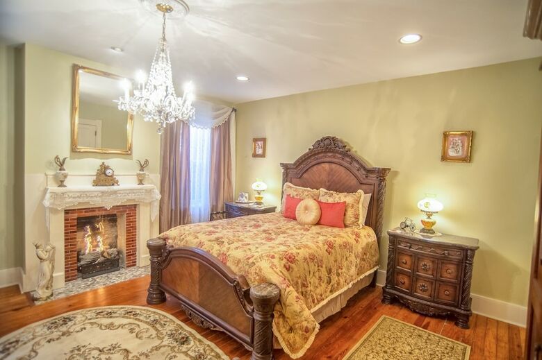 Mcmillan Inn Bed And Breakfast