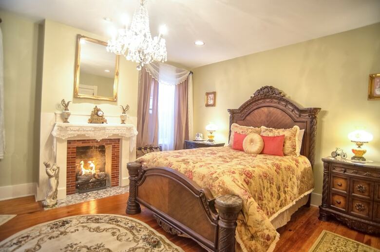 Mcmillan Inn Bed And Breakfast