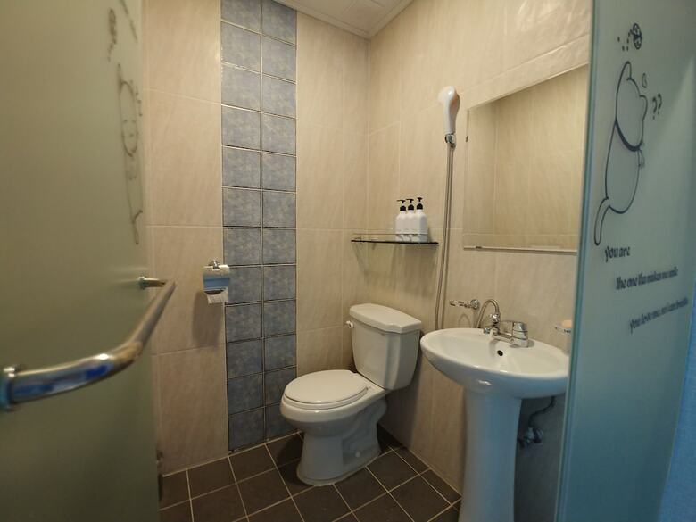 Hotel Road Myeongdong Guesthouse