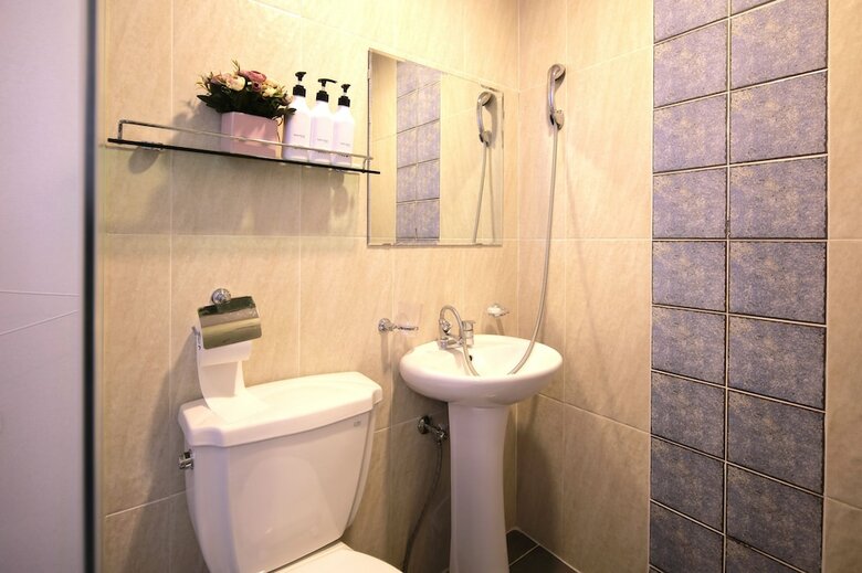 Hotel Road Myeongdong Guesthouse