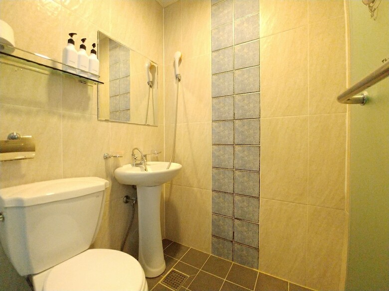 Hotel Road Myeongdong Guesthouse