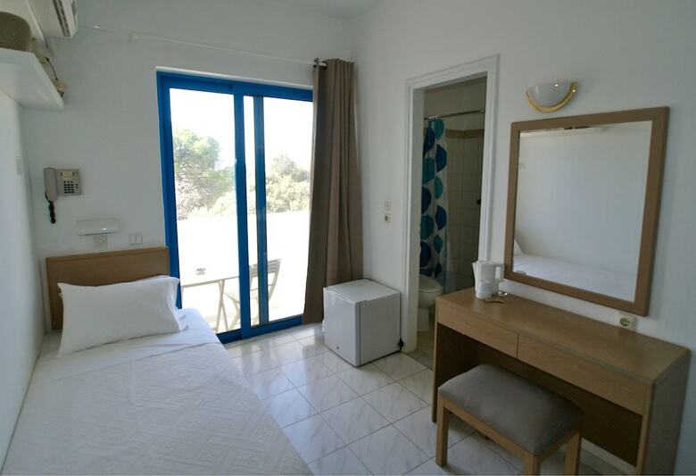 Nathalie Hotel