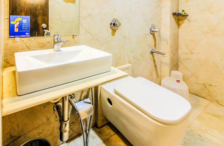 Fabhotel Embassy Park Bkc