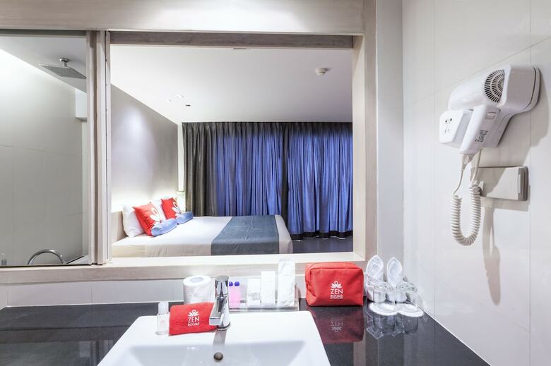 Hotel Zen Premium Phangmuang Sai Kor Road