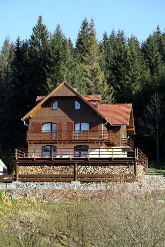 Hostal Penzi�n ?adov�