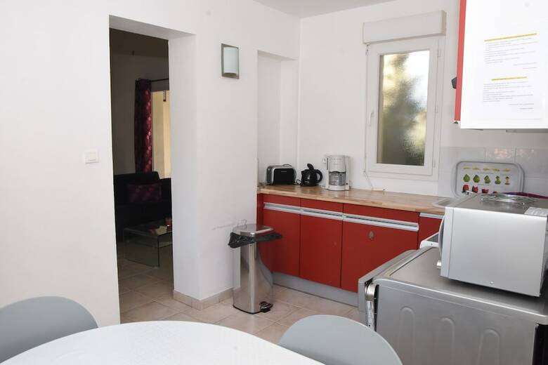 Residencia R�sidence Kallist� L'isulana