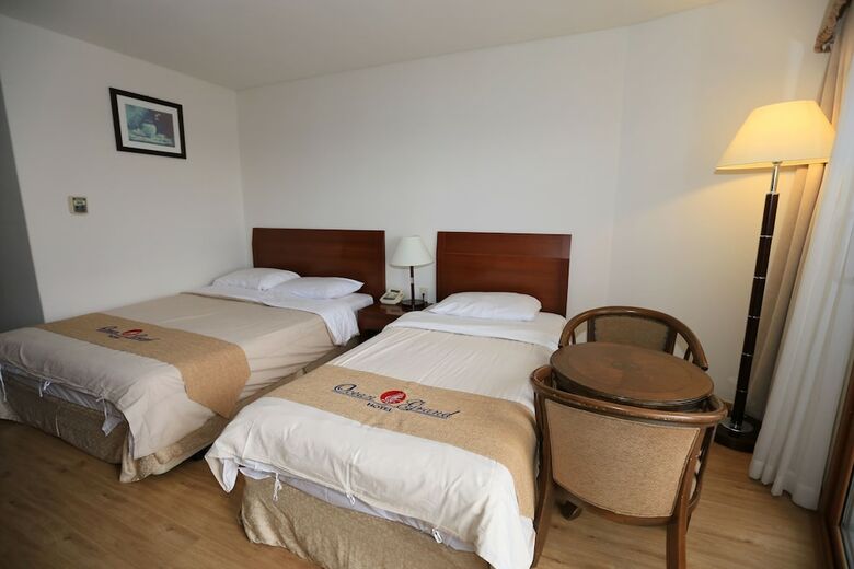 Ocean Grand Hotel