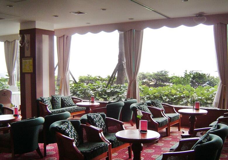 Ocean Grand Hotel