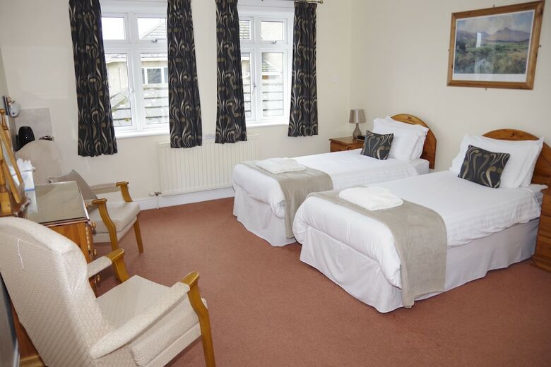 Bed & Breakfast Sneaton Castle Centre