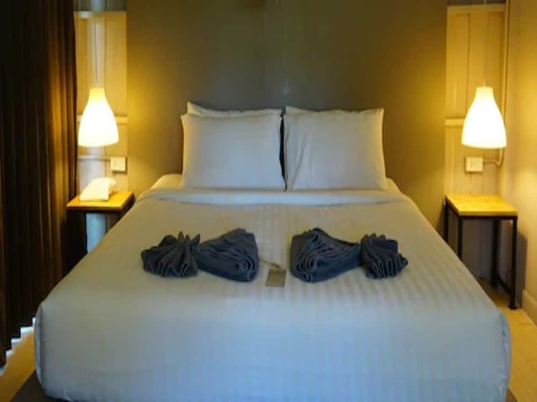 Hotel Hip Seaview Resort At Phi Phi