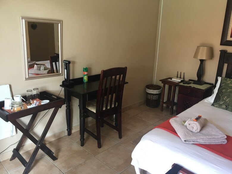 Bed & Breakfast D Vine Guest House