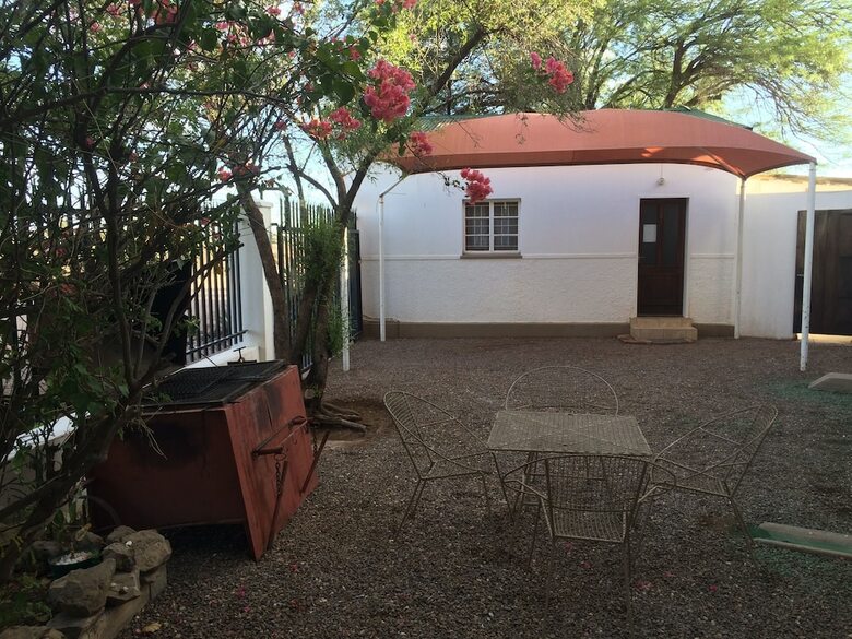 La Vida B&b, Self Catering And Camping