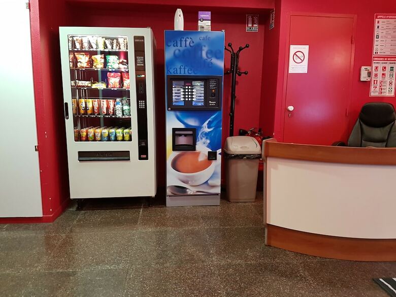 Hotel H�tel Holiday